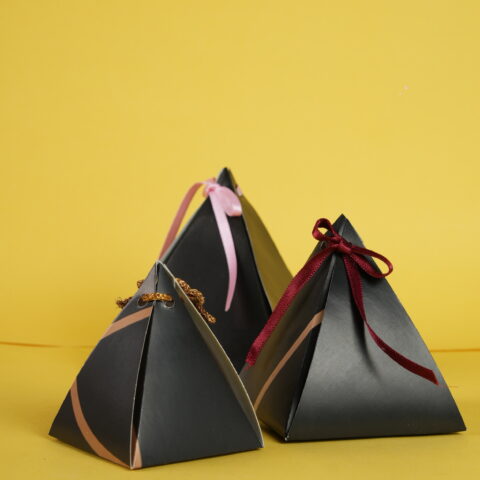 PYRAMID GIFTING BOX
